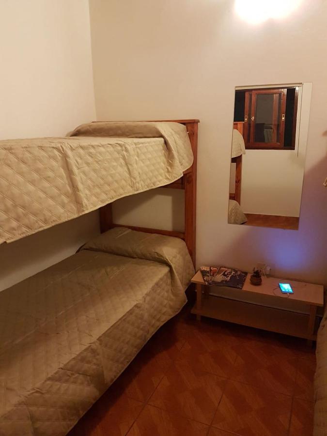 Accueillant Auberge Сальта Екстер'єр фото